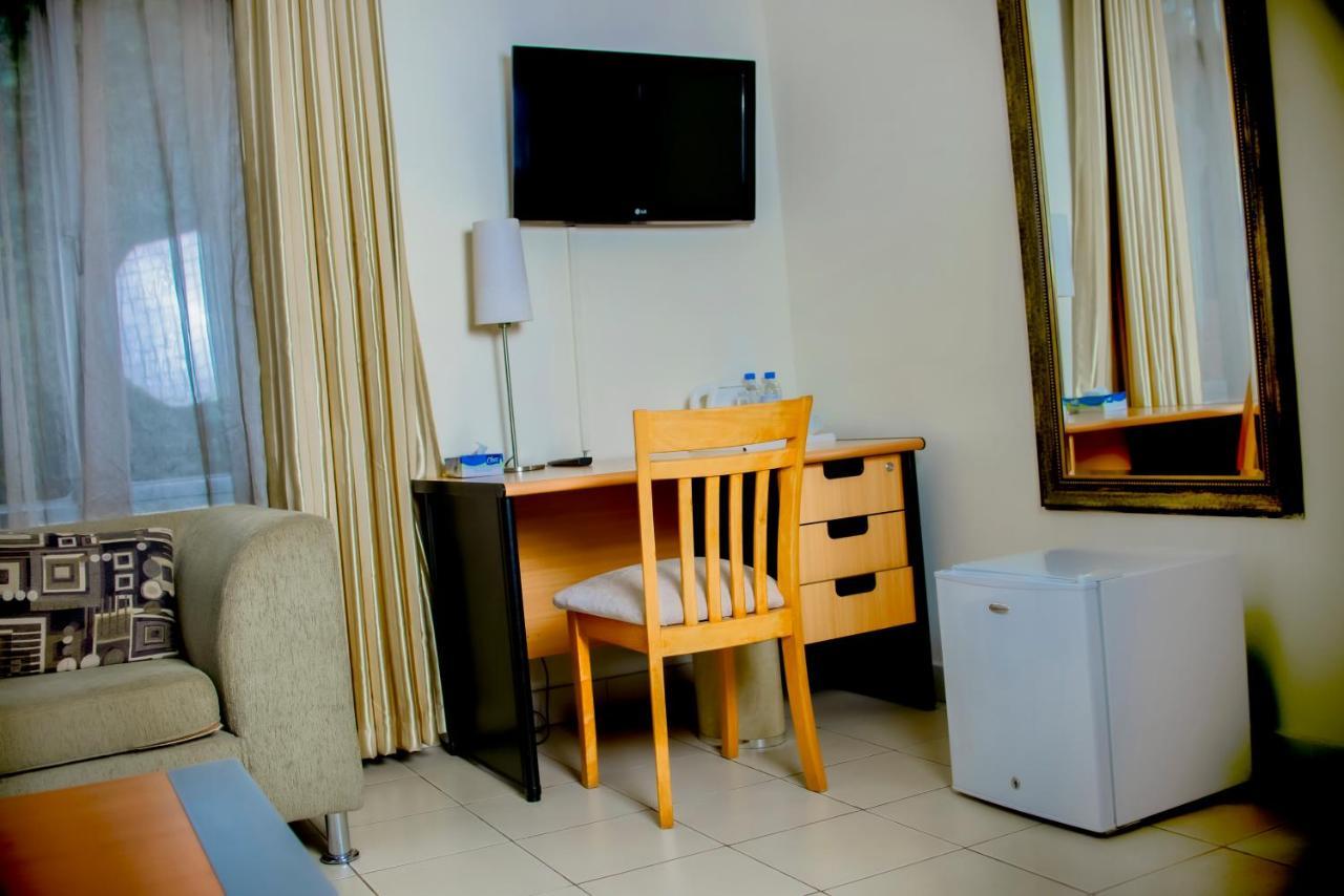 One Click Hotel Κιγκάλι Εξωτερικό φωτογραφία