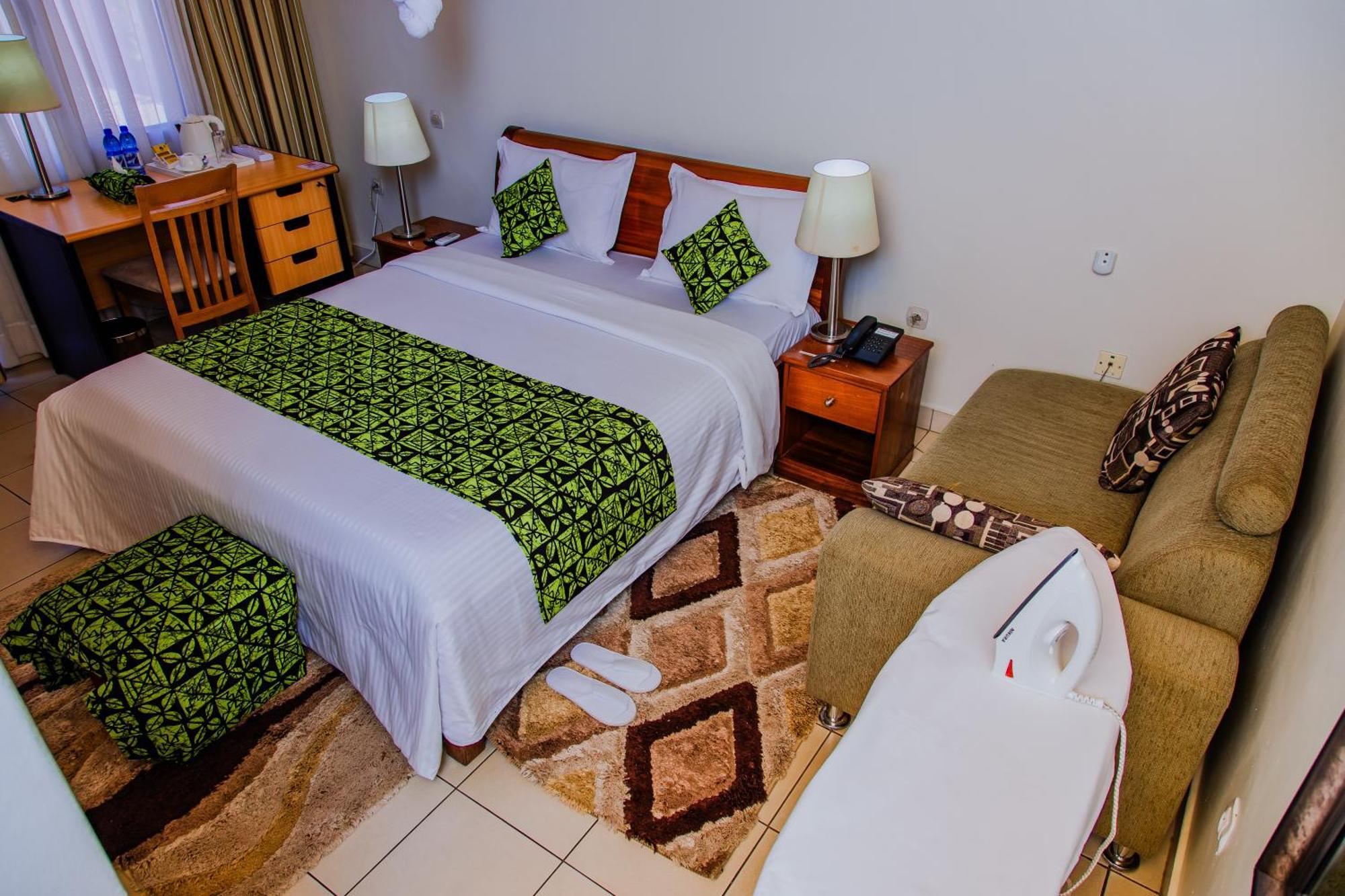 One Click Hotel Κιγκάλι Εξωτερικό φωτογραφία