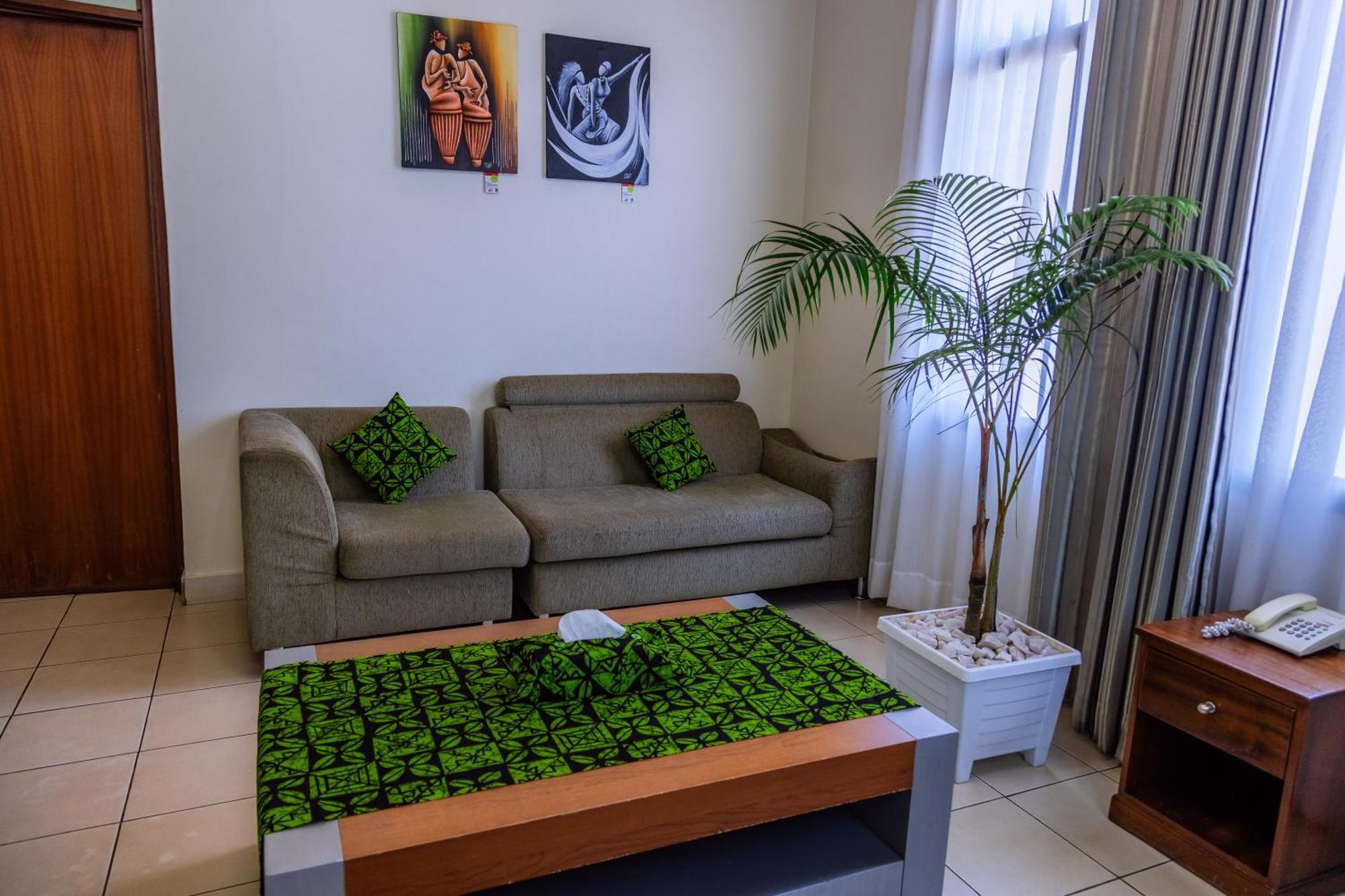 One Click Hotel Κιγκάλι Εξωτερικό φωτογραφία