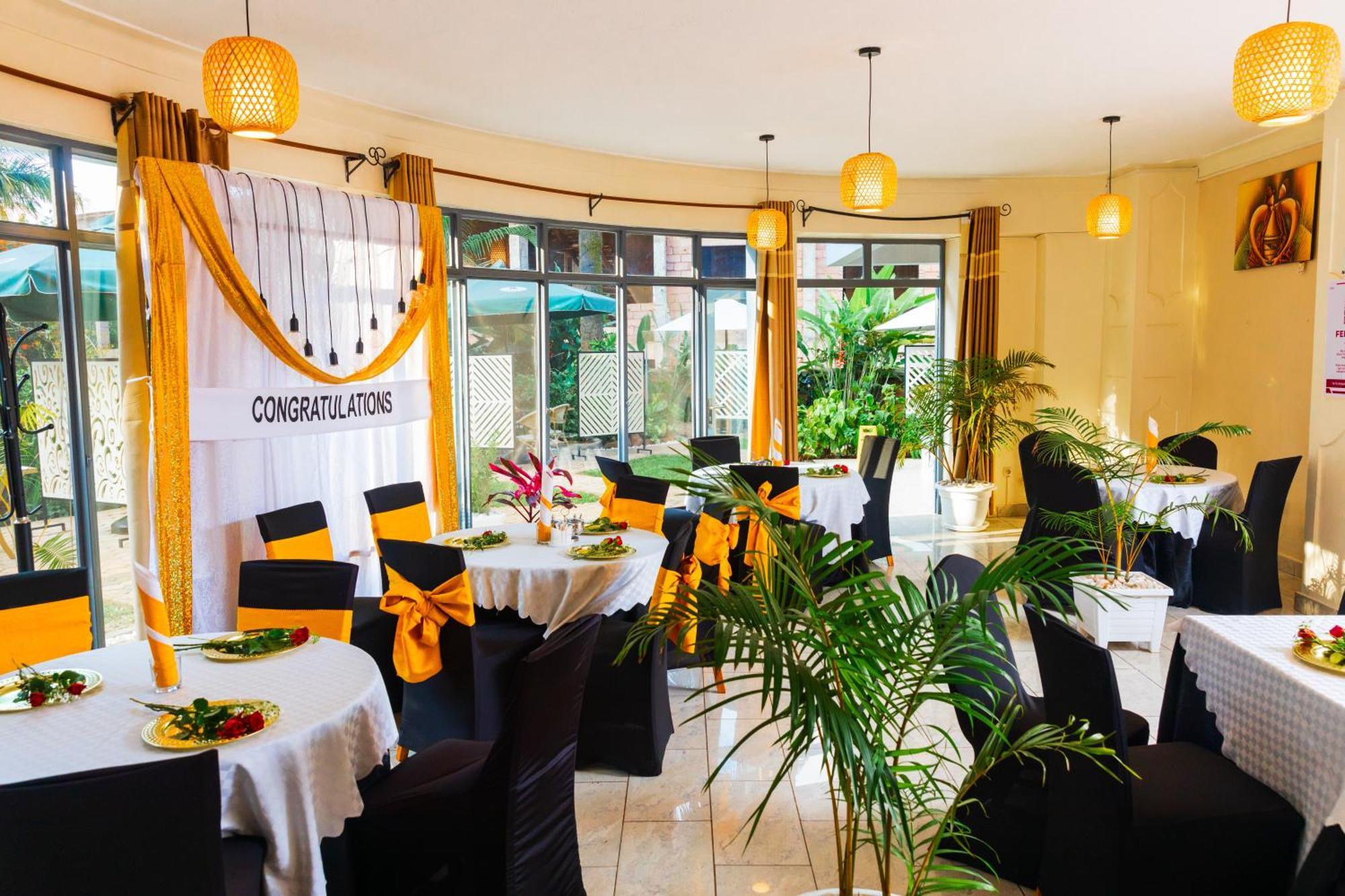 One Click Hotel Κιγκάλι Εξωτερικό φωτογραφία