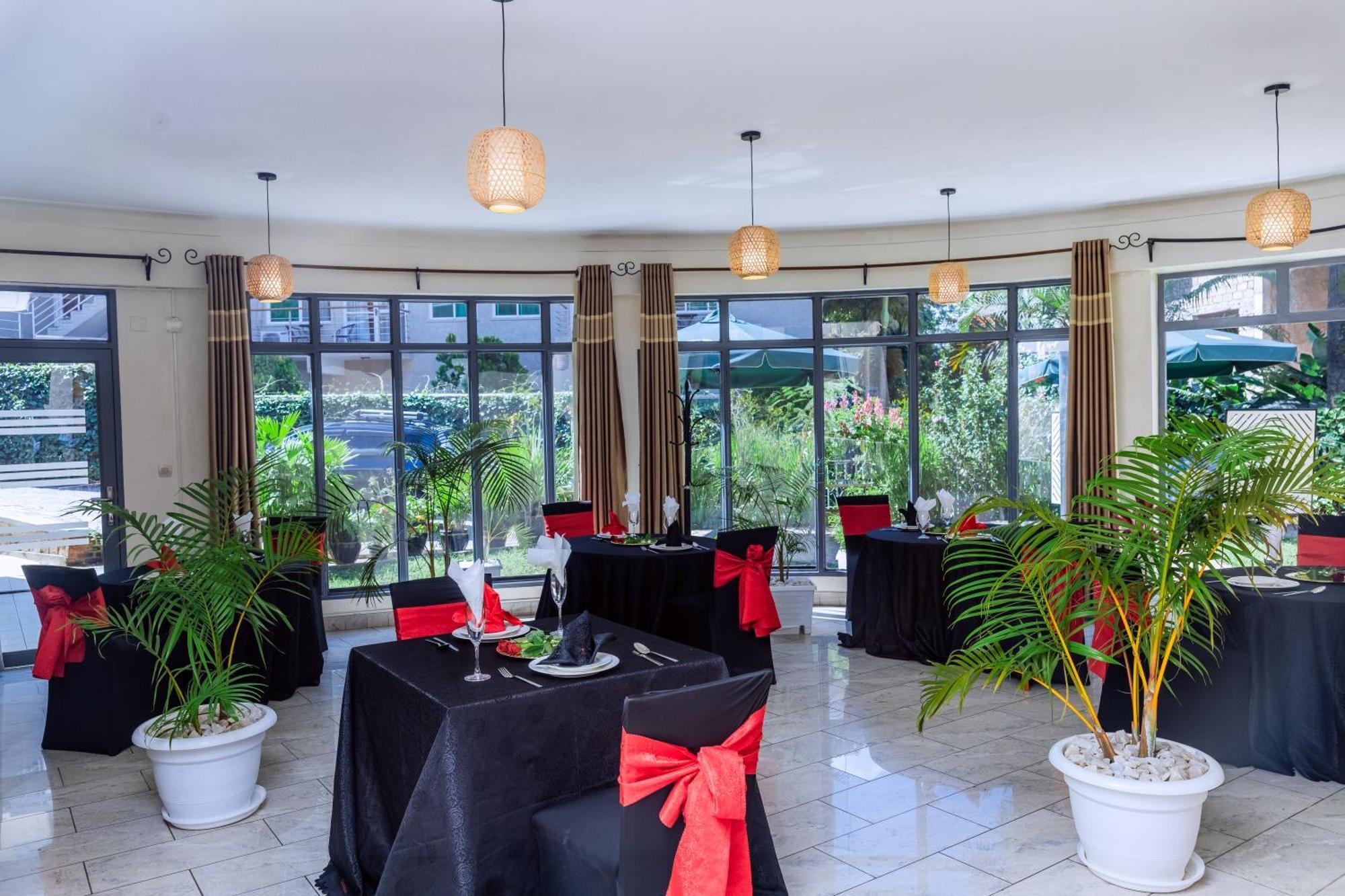 One Click Hotel Κιγκάλι Εξωτερικό φωτογραφία